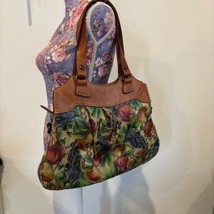 Patricia Nash Napoli fruit printed leather shoulder bag